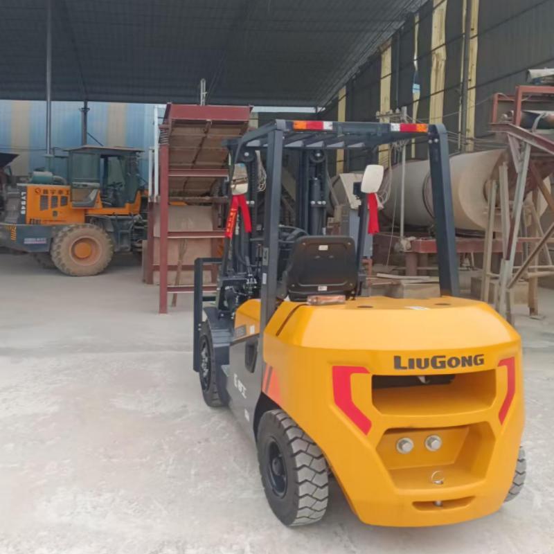 Maßgefertigter Schwerlast-Gabe – Heavy Equipment Logistics Bewertung und Preis