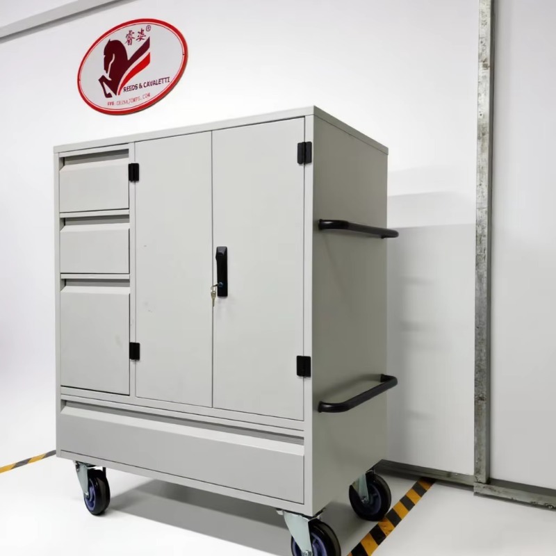 2026 Robuste Mobile Pferdesatt – Heavy Equipment Transporter Bewertung und Preis
